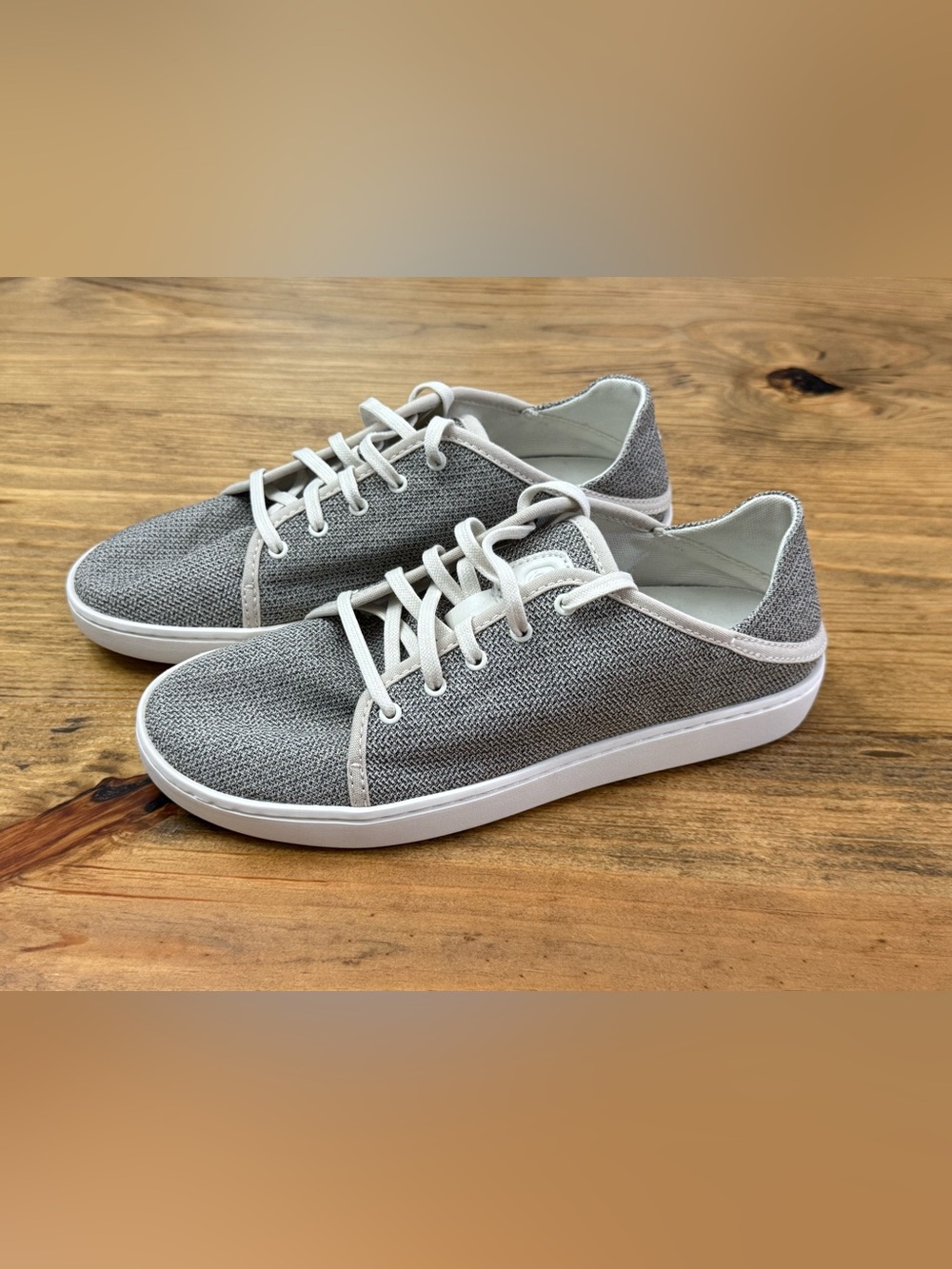 Olukai Women's Pehuea Li Mesh Comfort Sneakers NEW